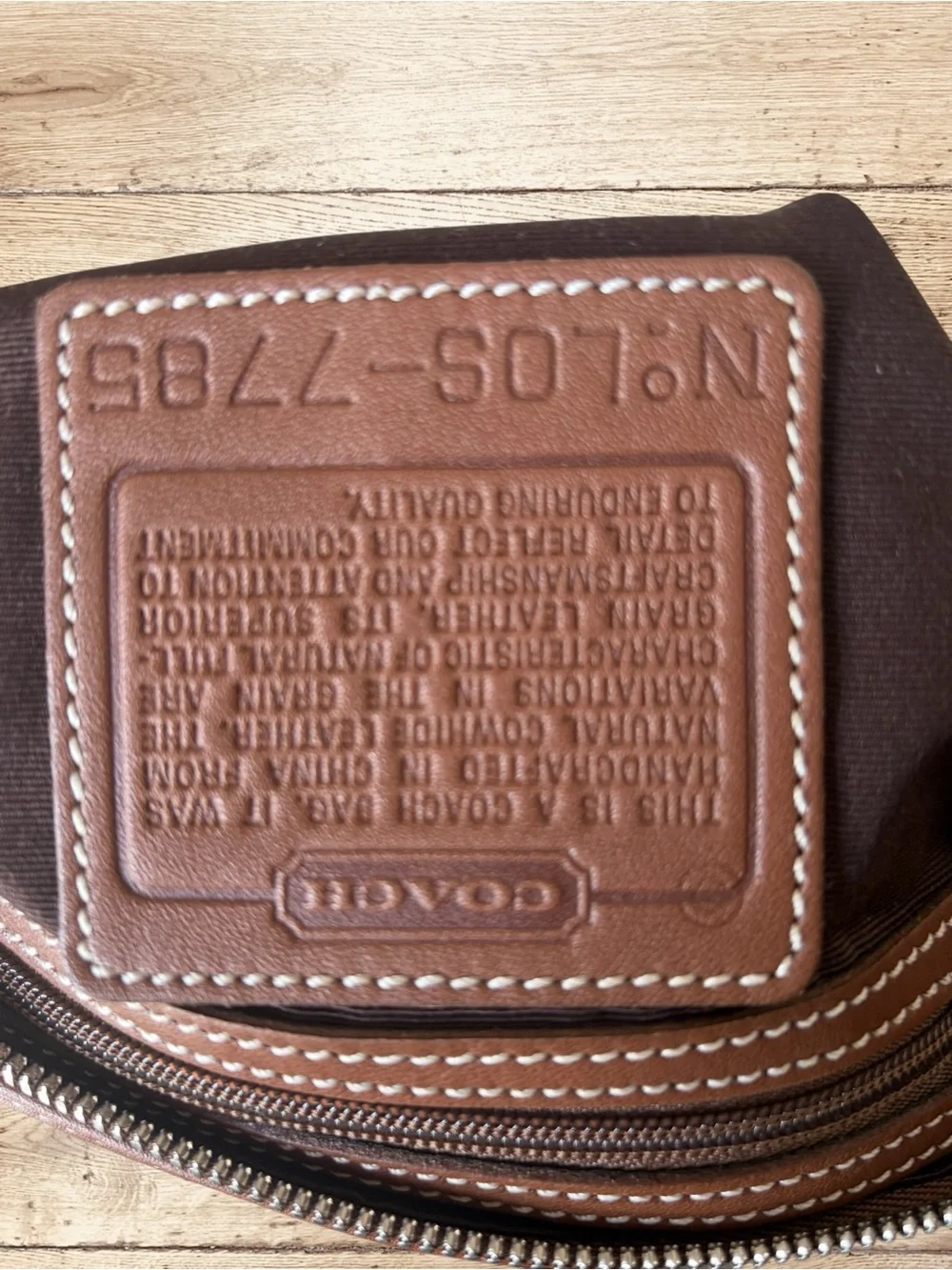 Vintage Coach Hampton Demi 7785 British Tan Leather Y2K Shoulder Bag Purse